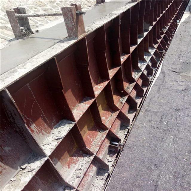 防撞墙钢模具 防撞墙钢模具