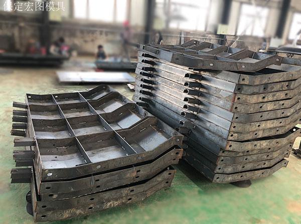 防撞护栏钢模具 防撞护栏钢模具