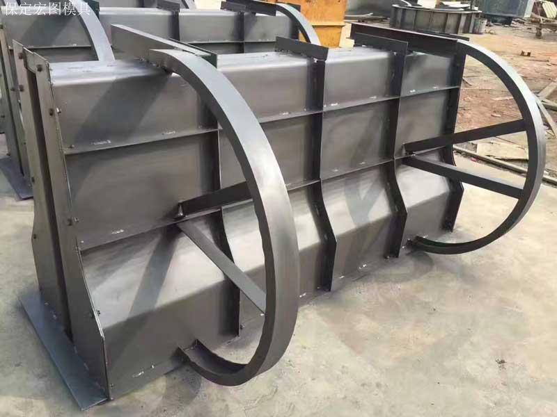 混凝土隔离墩模具