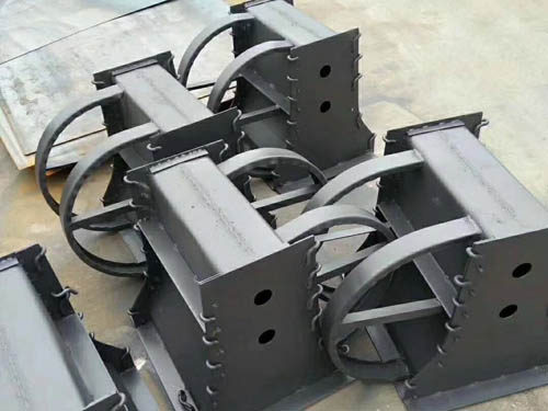 水泥隔离墩钢模具 水泥隔离墩钢模具
